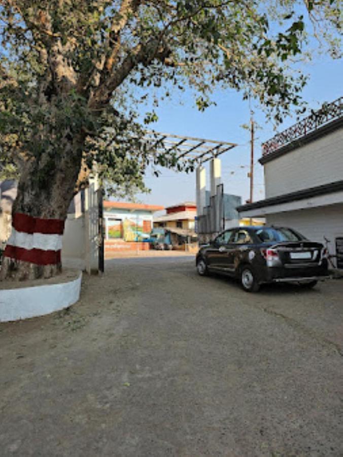 Hotel Mp Tourist Bunglow , Chitrakoot Sitapur Muafi Exterior foto